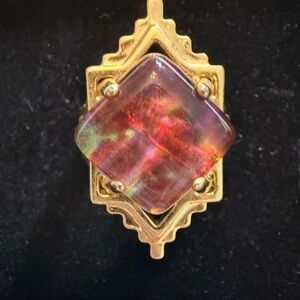 Kendra Scott Cass Cocktail Mauve Abalone gold tone ring